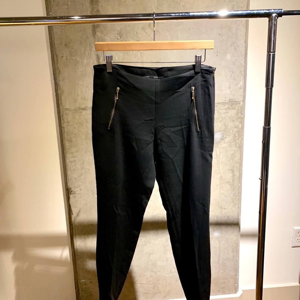 Zara pints knit “ski” pants with zipper accents, M